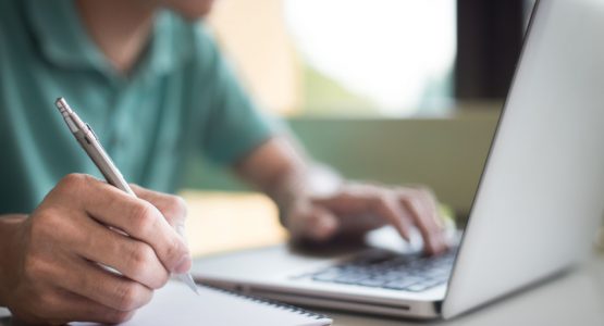 Five Best AI Resume Builders for 2023