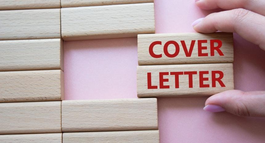 Cover letter vs resume featured image