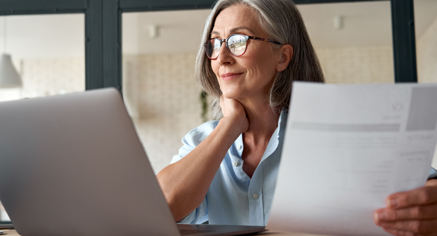 Resumes for Older Workers: 13 Tips + Examples to Help You Succeed