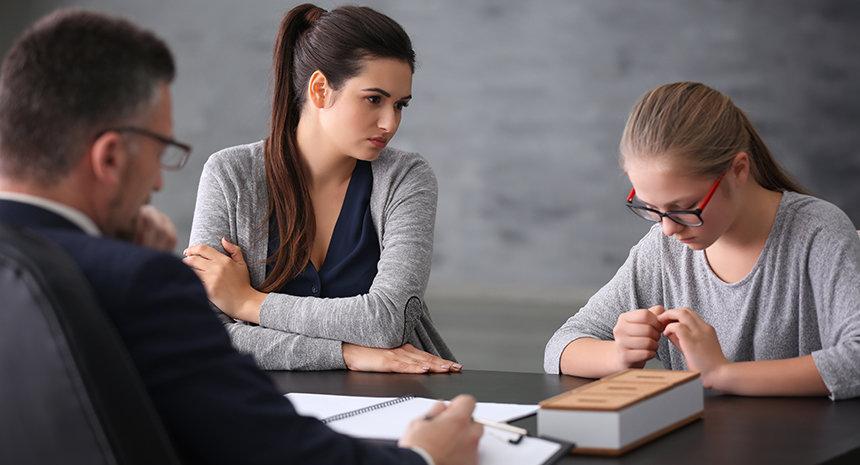 Why Parent/Teacher Relationships are Important (And How to Build Them)