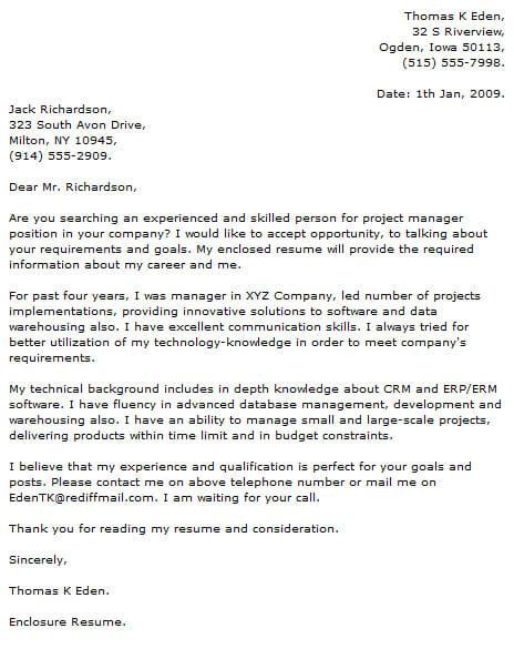 Information Technology Cover Letter Example from www.resume-now.com